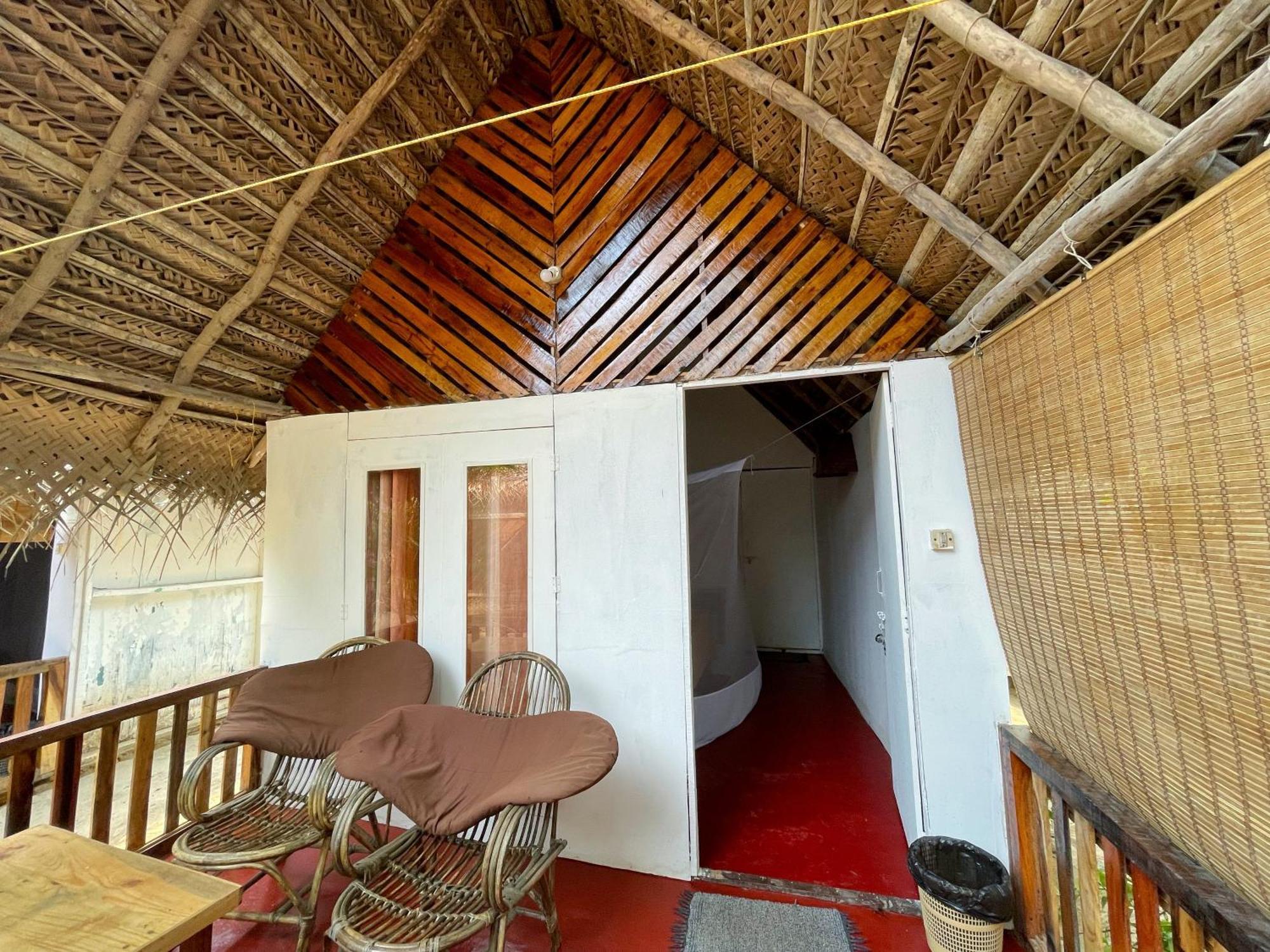 Hotel Ducknchill-Agonda Esterno foto