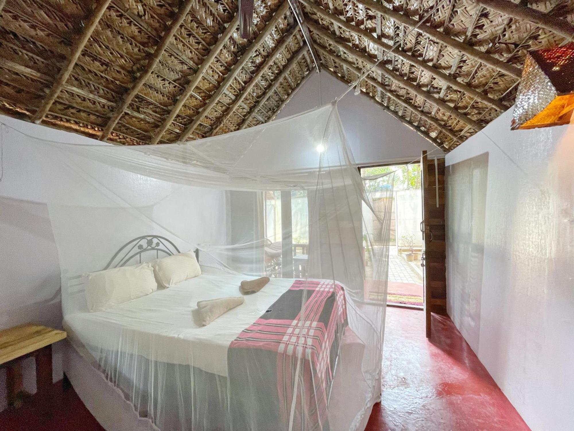 Hotel Ducknchill-Agonda Esterno foto