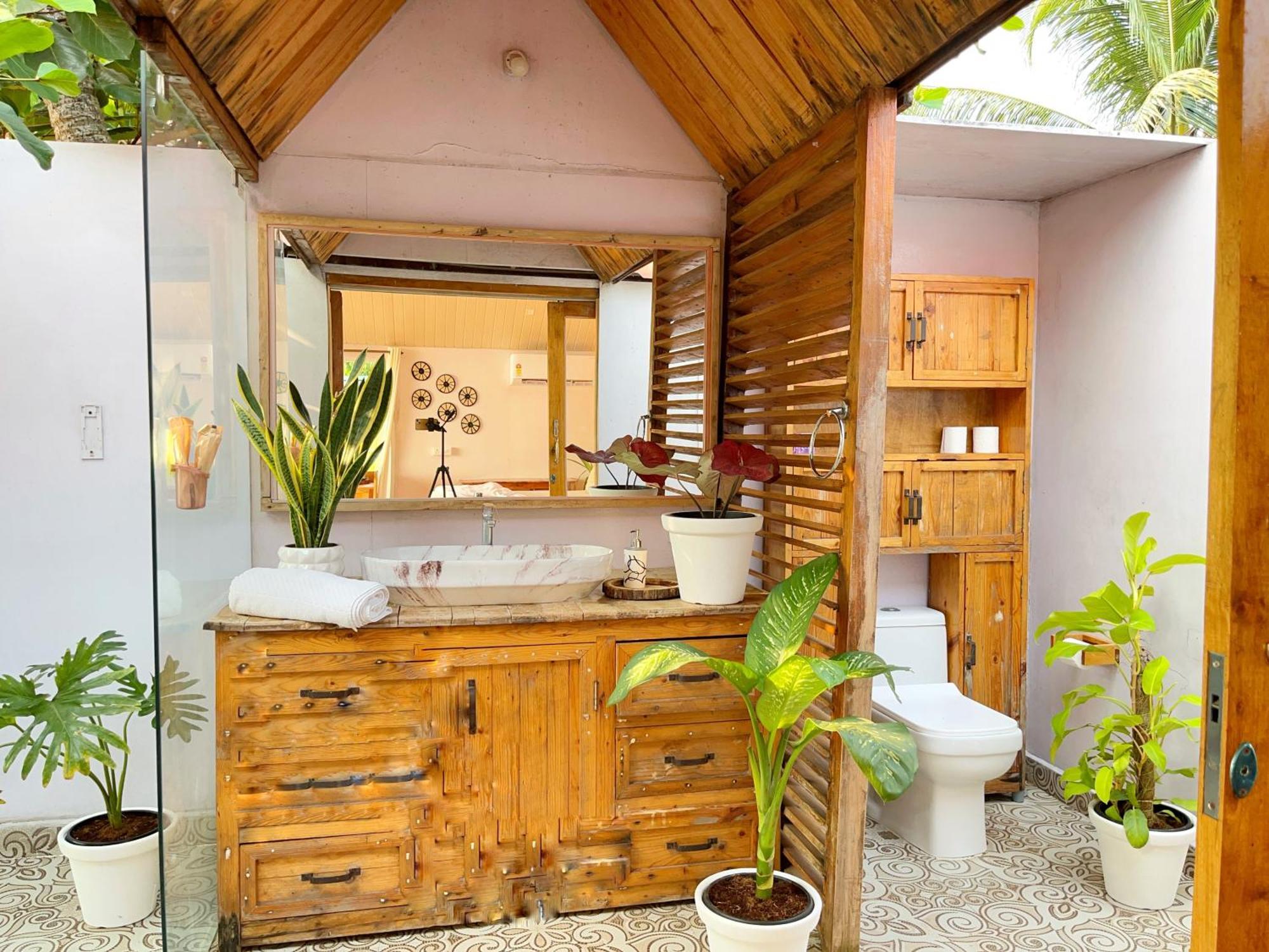Hotel Ducknchill-Agonda Esterno foto